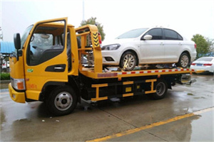 朱家角镇附近拖车救援24小时服务热线
